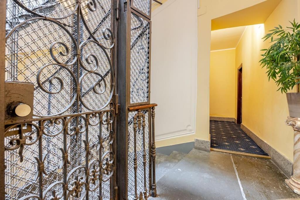 Tiny Steps To Piazza Di Spagna Apartment *