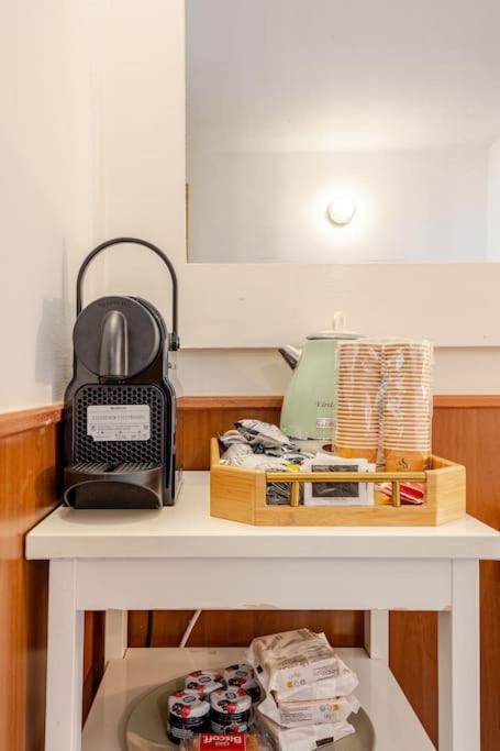 Apartment Tiny Steps To Piazza Di Spagna Rom